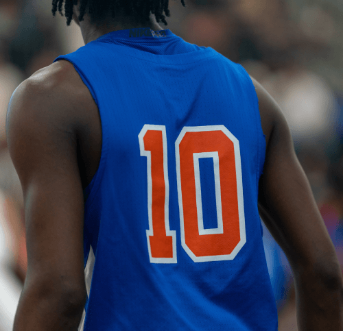 Basketball player number 10