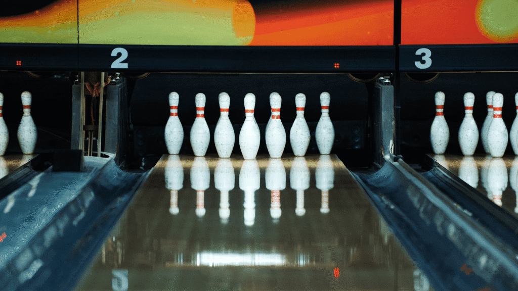 Bowling pins in a empty lane